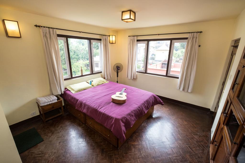 Swayambhu View Guest House Kathmandu Exterior photo