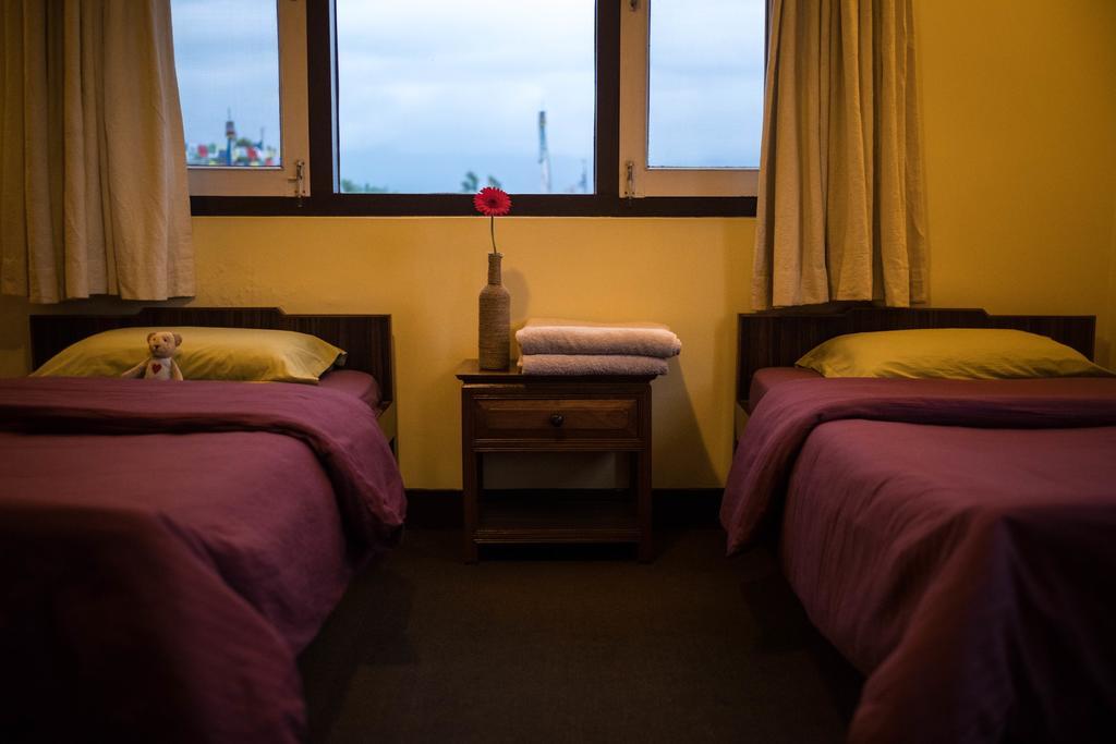Swayambhu View Guest House Kathmandu Exterior photo